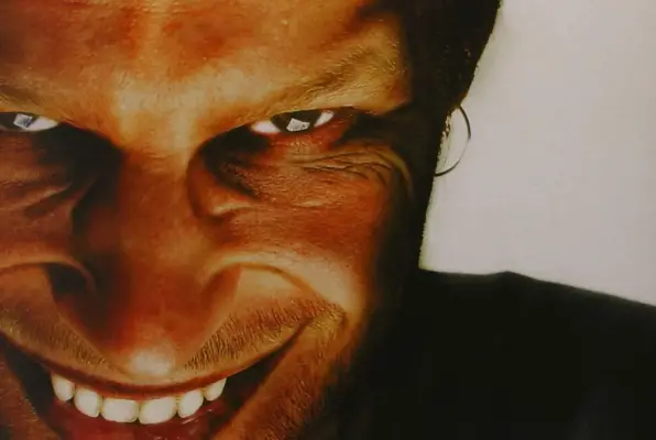 Aphex Twin: Electronic Pioneer Redefining Soundscapes