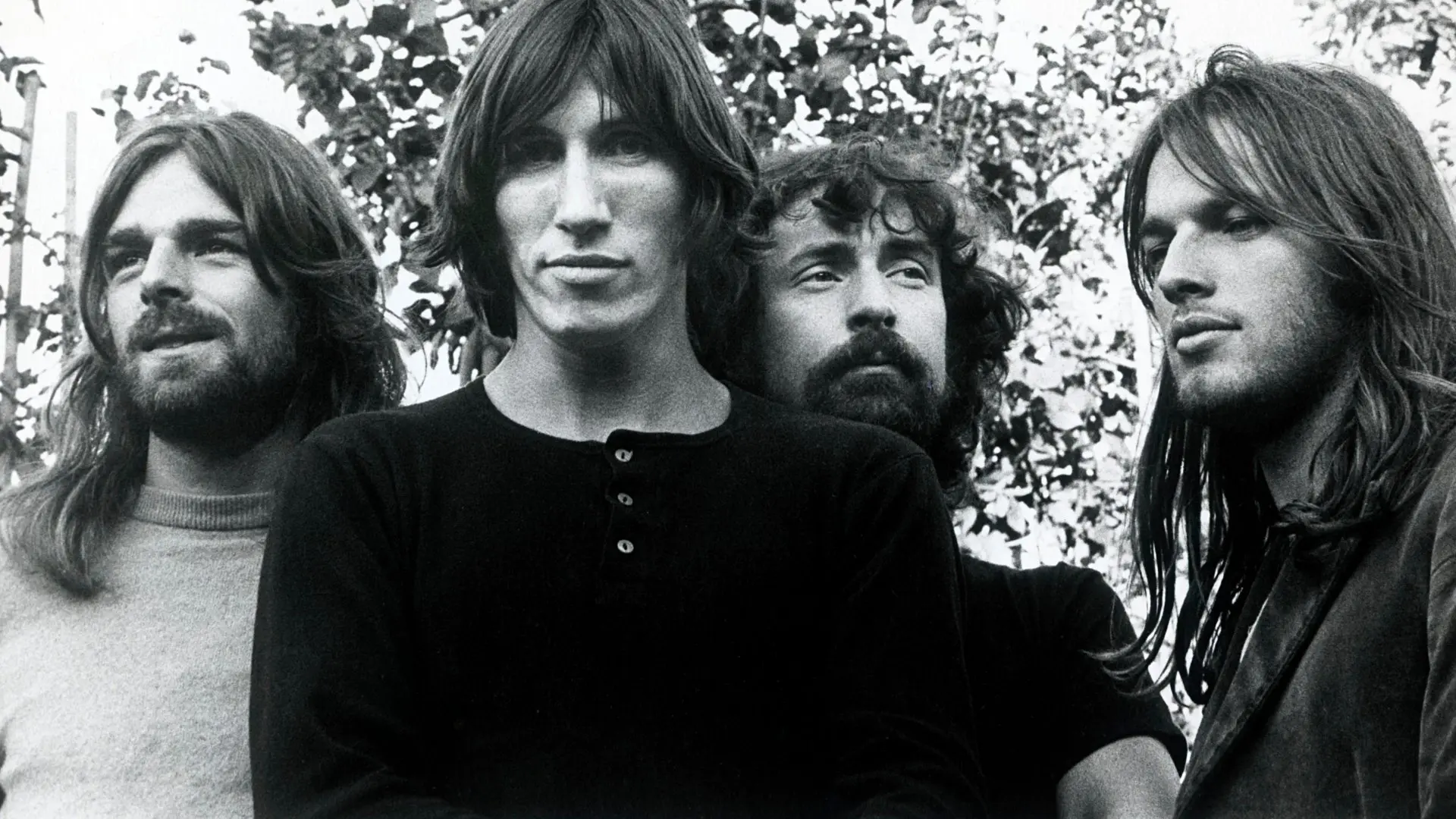 The Legendary Journey of Pink Floyd: Exploring Their Iconic Soundscapes